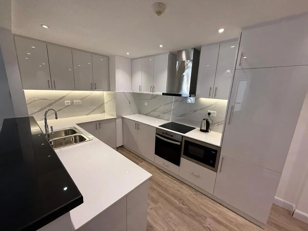 1Br Apartment Jbr Dubai